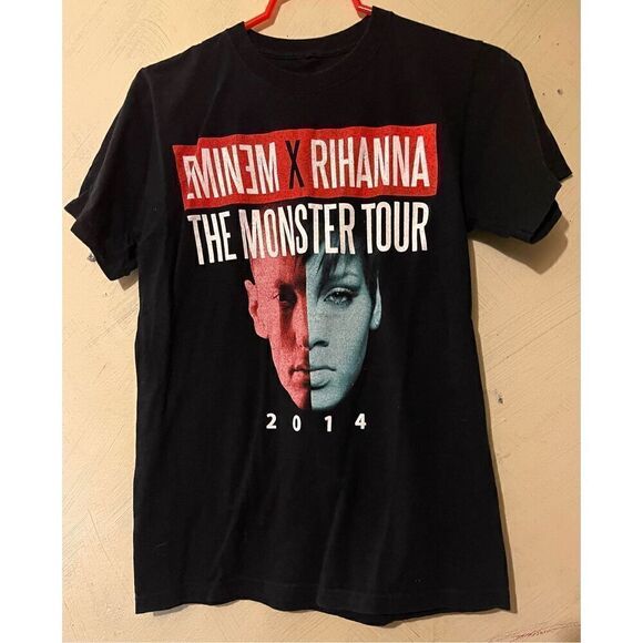 EMINEM X RIHANNA The Monster Tour 2014 Concert Tshirt Sz M - Picture 3 of 6
